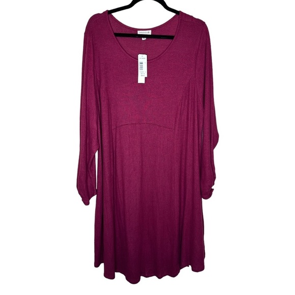 New with tags plus size studio B, long sleeve, mid, knit dress - Picture 12 of 12